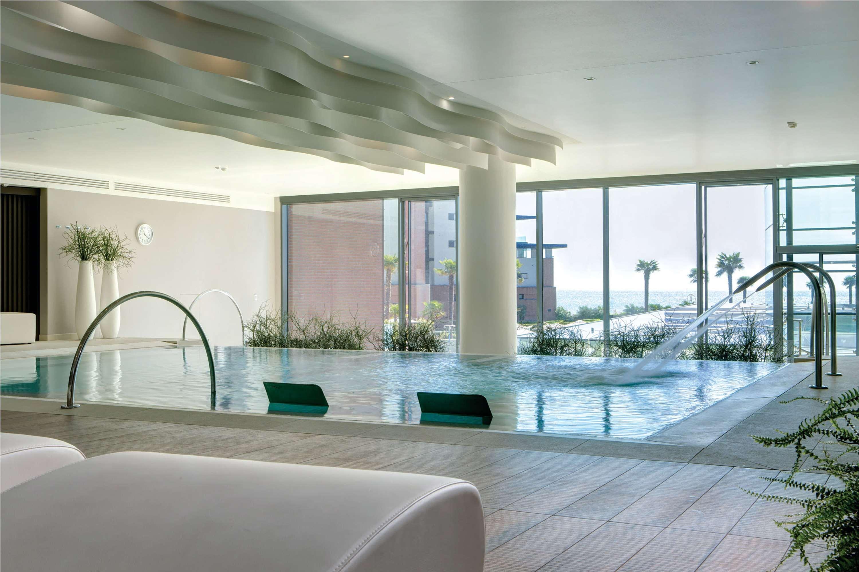 Almar Jesolo Resort & Spa Esterno foto The pool at the Westin Palace Madrid