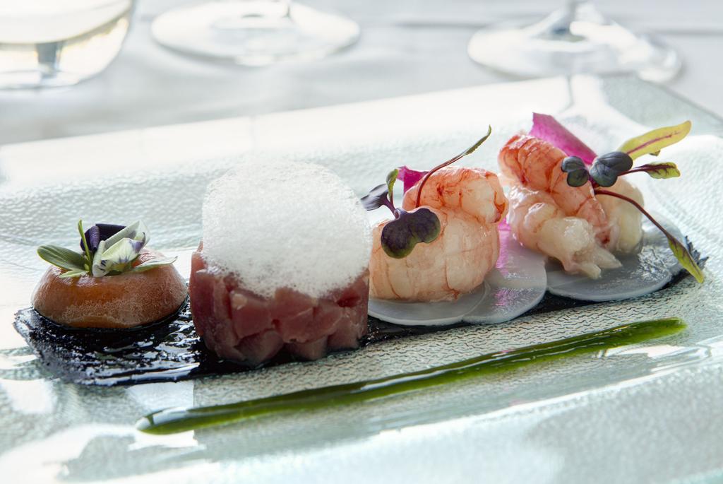Almar Jesolo Resort & Spa Esterno foto A modern French dish
