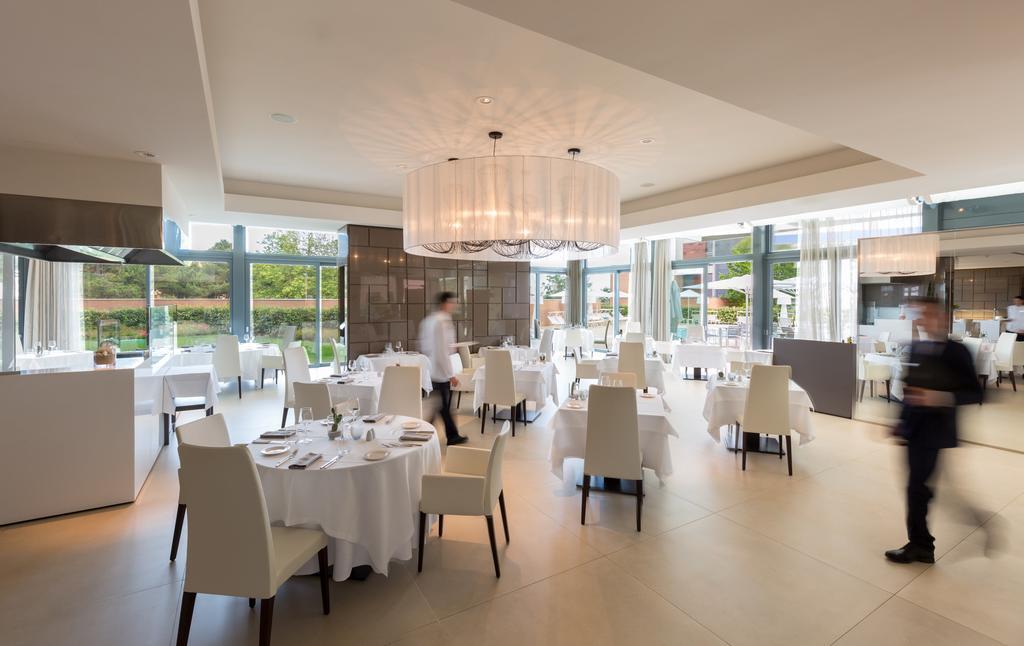 Almar Jesolo Resort & Spa Esterno foto Interior of the restaurant